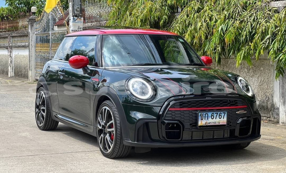 Buy Used Mini Cooper Green Car in Bangkok in Bangkok Buy Used Mini Cooper Green Car in Bangkok in Bangkok
