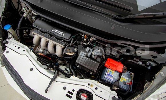 Buy Used Honda Jazz White Car in Bangkok in Bangkok Buy Used Honda Jazz White Car in Bangkok in Bangkok