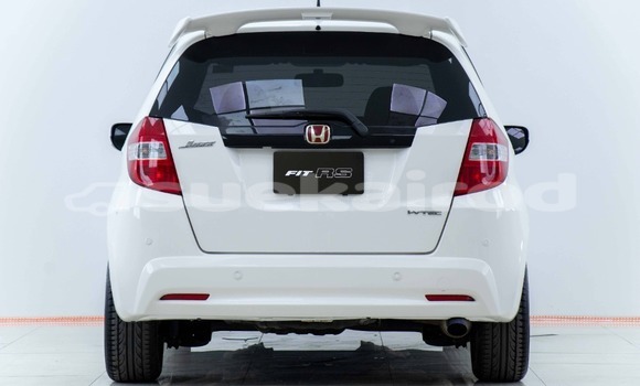 Buy Used Honda Jazz White Car in Bangkok in Bangkok Buy Used Honda Jazz White Car in Bangkok in Bangkok