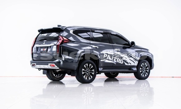 ซื้อ รถมือสอง Mitsubishi Pajero Sport อื่น ๆ รถยนต์ ใน %{เมือง} ใน กรุงเทพมหานคร ซื้อ รถมือสอง Mitsubishi Pajero Sport อื่น ๆ รถยนต์ ใน %{เมือง} ใน กรุงเทพมหานคร