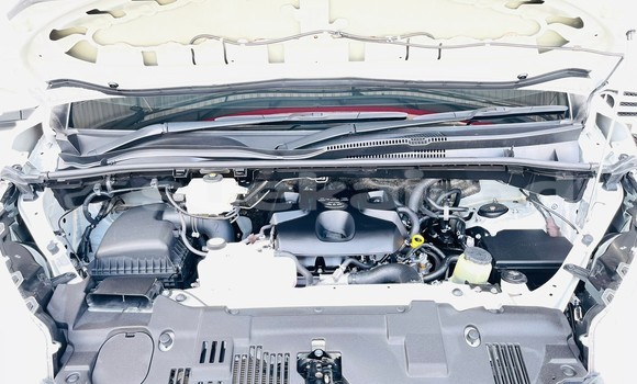 Buy Used Toyota Commuter White Car in Bangkok in Bangkok Buy Used Toyota Commuter White Car in Bangkok in Bangkok