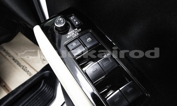 Buy Used Toyota Alphard White Car in Bangkok in Bangkok Buy Used Toyota Alphard White Car in Bangkok in Bangkok