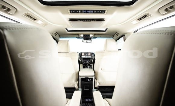 Buy Used Toyota Alphard White Car in Bangkok in Bangkok Buy Used Toyota Alphard White Car in Bangkok in Bangkok