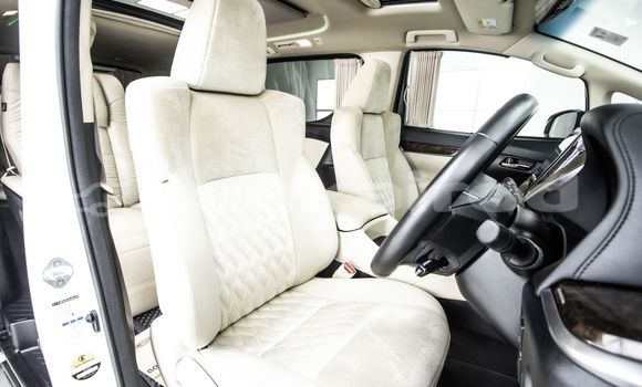 ซื้อ รถมือสอง Toyota Alphard ขาว รถยนต์ ใน %{เมือง} ใน กรุงเทพมหานคร ซื้อ รถมือสอง Toyota Alphard ขาว รถยนต์ ใน %{เมือง} ใน กรุงเทพมหานคร