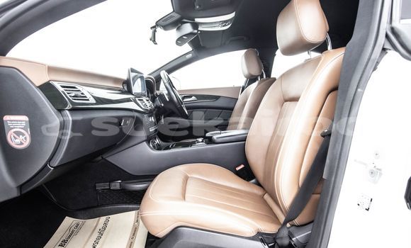 Buy Used Mercedes-Benz CLS250 White Car in Bangkok in Bangkok Buy Used Mercedes-Benz CLS250 White Car in Bangkok in Bangkok