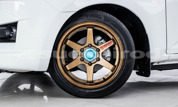 Buy Used Isuzu D-Max White Car in Bangkok in Bangkok Buy Used Isuzu D-Max White Car in Bangkok in Bangkok
