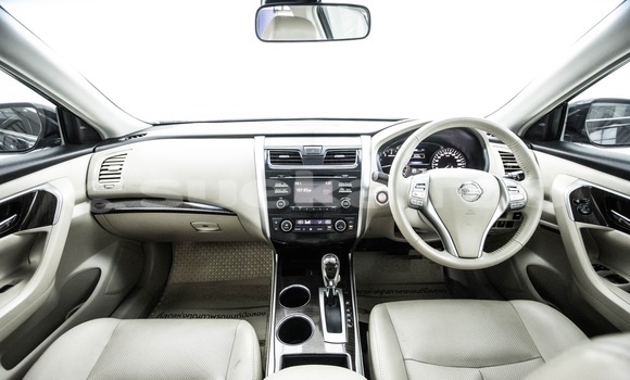 ซื้อ รถมือสอง Nissan Teana สีดำ รถยนต์ ใน %{เมือง} ใน กรุงเทพมหานคร ซื้อ รถมือสอง Nissan Teana สีดำ รถยนต์ ใน %{เมือง} ใน กรุงเทพมหานคร