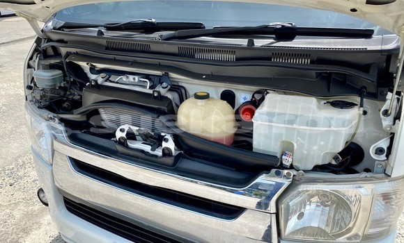 ซื้อ รถมือสอง Toyota Hiace ขาว รถยนต์ ใน %{เมือง} ใน กรุงเทพมหานคร ซื้อ รถมือสอง Toyota Hiace ขาว รถยนต์ ใน %{เมือง} ใน กรุงเทพมหานคร