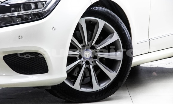 Buy Used Mercedes-Benz CLS-klasse White Car in Bangkok in Bangkok Buy Used Mercedes-Benz CLS-klasse White Car in Bangkok in Bangkok