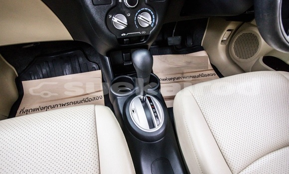 ซื้อ รถมือสอง Honda Brio สีดำ รถยนต์ ใน %{เมือง} ใน กรุงเทพมหานคร ซื้อ รถมือสอง Honda Brio สีดำ รถยนต์ ใน %{เมือง} ใน กรุงเทพมหานคร