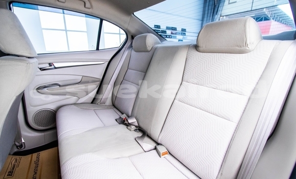 ซื้อ รถมือสอง Honda City ขาว รถยนต์ ใน %{เมือง} ใน กรุงเทพมหานคร ซื้อ รถมือสอง Honda City ขาว รถยนต์ ใน %{เมือง} ใน กรุงเทพมหานคร