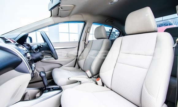 ซื้อ รถมือสอง Honda City ขาว รถยนต์ ใน %{เมือง} ใน กรุงเทพมหานคร ซื้อ รถมือสอง Honda City ขาว รถยนต์ ใน %{เมือง} ใน กรุงเทพมหานคร