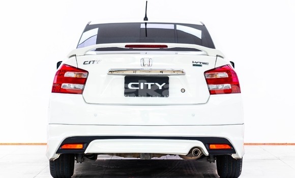 ซื้อ รถมือสอง Honda City ขาว รถยนต์ ใน %{เมือง} ใน กรุงเทพมหานคร ซื้อ รถมือสอง Honda City ขาว รถยนต์ ใน %{เมือง} ใน กรุงเทพมหานคร