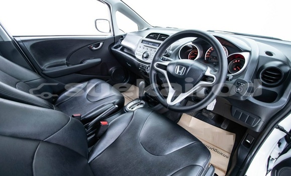 ซื้อ รถมือสอง Honda Jazz ขาว รถยนต์ ใน %{เมือง} ใน กรุงเทพมหานคร ซื้อ รถมือสอง Honda Jazz ขาว รถยนต์ ใน %{เมือง} ใน กรุงเทพมหานคร