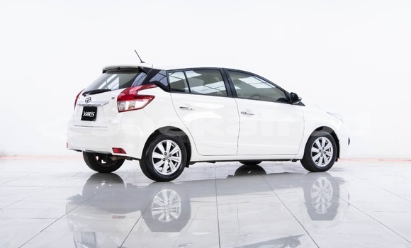 ซื้อ รถมือสอง Toyota Yaris ขาว รถยนต์ ใน %{เมือง} ใน กรุงเทพมหานคร ซื้อ รถมือสอง Toyota Yaris ขาว รถยนต์ ใน %{เมือง} ใน กรุงเทพมหานคร