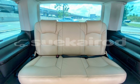 Buy Used Volkswagen Caravelle Silver Car in Bangkok in Bangkok Buy Used Volkswagen Caravelle Silver Car in Bangkok in Bangkok