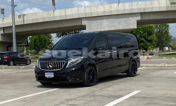Buy Used Mercedes-Benz Vito Black Car in Bangkok in Bangkok