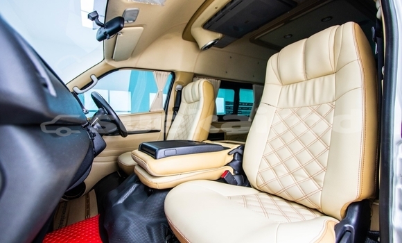 Buy Used Toyota Commuter Other Car in Bangkok in Bangkok Buy Used Toyota Commuter Other Car in Bangkok in Bangkok