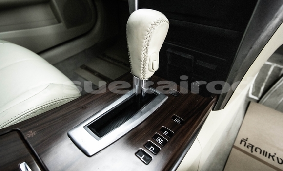 Buy Used Nissan Teana White Car in Bangkok in Bangkok Buy Used Nissan Teana White Car in Bangkok in Bangkok