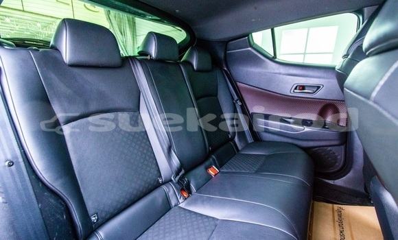 ซื้อ รถมือสอง Toyota C-HR สีแดง รถยนต์ ใน %{เมือง} ใน กรุงเทพมหานคร ซื้อ รถมือสอง Toyota C-HR สีแดง รถยนต์ ใน %{เมือง} ใน กรุงเทพมหานคร