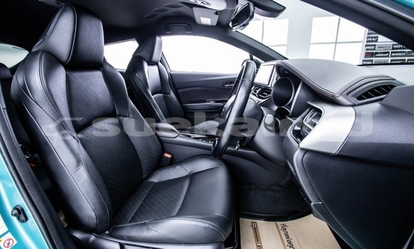 ซื้อ รถมือสอง Toyota C-HR เขียว รถยนต์ ใน %{เมือง} ใน กรุงเทพมหานคร ซื้อ รถมือสอง Toyota C-HR เขียว รถยนต์ ใน %{เมือง} ใน กรุงเทพมหานคร