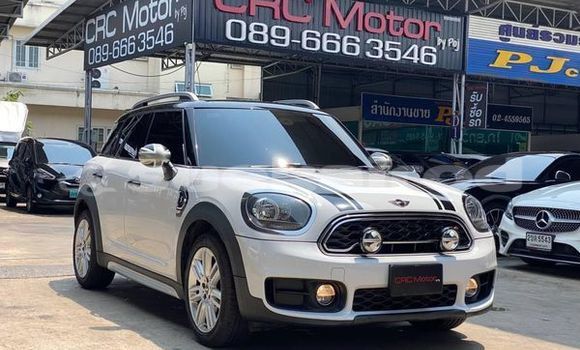 ซื้อ รถมือสอง Mini Cooper ขาว รถยนต์ ใน %{เมือง} ใน กรุงเทพมหานคร