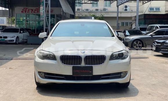 ซื้อ รถมือสอง BMW 5–Series ขาว รถยนต์ ใน %{เมือง} ใน กรุงเทพมหานคร ซื้อ รถมือสอง BMW 5–Series ขาว รถยนต์ ใน %{เมือง} ใน กรุงเทพมหานคร