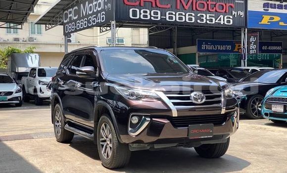 Buy Used Toyota Fortuner Black Car in Bangkok in Bangkok