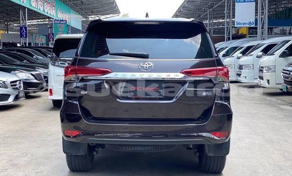 ซื้อ รถมือสอง Toyota Fortuner สีดำ รถยนต์ ใน %{เมือง} ใน กรุงเทพมหานคร ซื้อ รถมือสอง Toyota Fortuner สีดำ รถยนต์ ใน %{เมือง} ใน กรุงเทพมหานคร