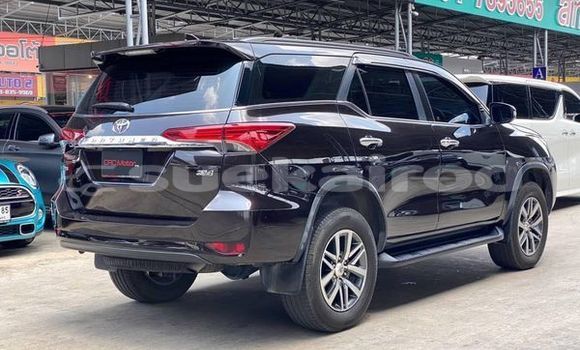 ซื้อ รถมือสอง Toyota Fortuner สีดำ รถยนต์ ใน %{เมือง} ใน กรุงเทพมหานคร ซื้อ รถมือสอง Toyota Fortuner สีดำ รถยนต์ ใน %{เมือง} ใน กรุงเทพมหานคร