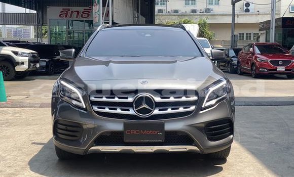 ซื้อ รถมือสอง Mercedes-Benz GLA-klasse อื่น ๆ รถยนต์ ใน %{เมือง} ใน กรุงเทพมหานคร ซื้อ รถมือสอง Mercedes-Benz GLA-klasse อื่น ๆ รถยนต์ ใน %{เมือง} ใน กรุงเทพมหานคร
