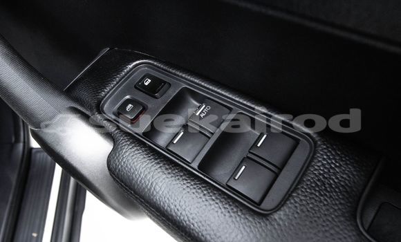 Buy Used Honda CR-V White Car in Bangkok in Bangkok Buy Used Honda CR-V White Car in Bangkok in Bangkok