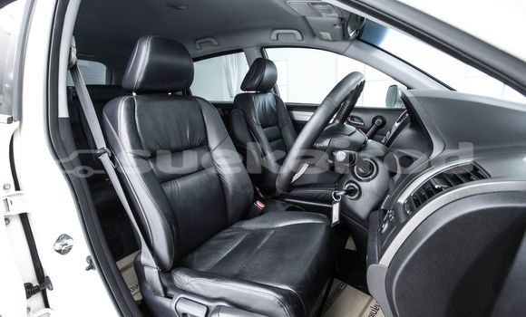 Buy Used Honda CR-V White Car in Bangkok in Bangkok Buy Used Honda CR-V White Car in Bangkok in Bangkok