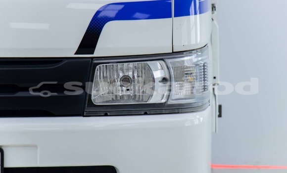 Buy Used Suzuki Carry White Car in Bangkok in Bangkok Buy Used Suzuki Carry White Car in Bangkok in Bangkok