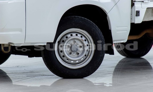 Buy Used Suzuki Carry White Car in Bangkok in Bangkok Buy Used Suzuki Carry White Car in Bangkok in Bangkok