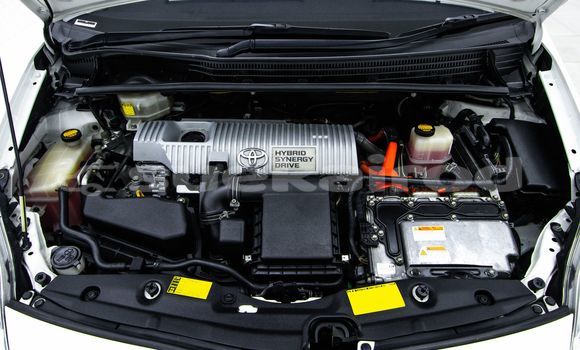 Buy Used Toyota Prius White Car in Bangkok in Bangkok Buy Used Toyota Prius White Car in Bangkok in Bangkok