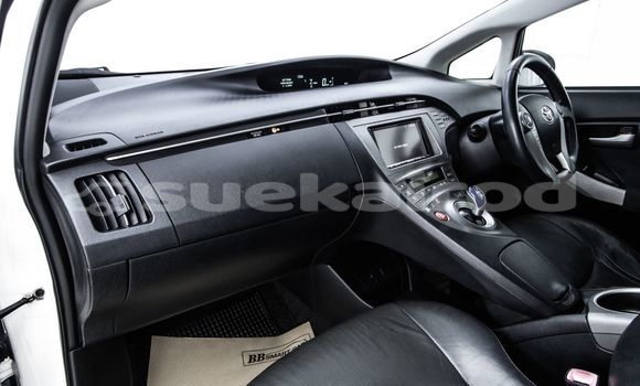 Buy Used Toyota Prius White Car in Bangkok in Bangkok Buy Used Toyota Prius White Car in Bangkok in Bangkok