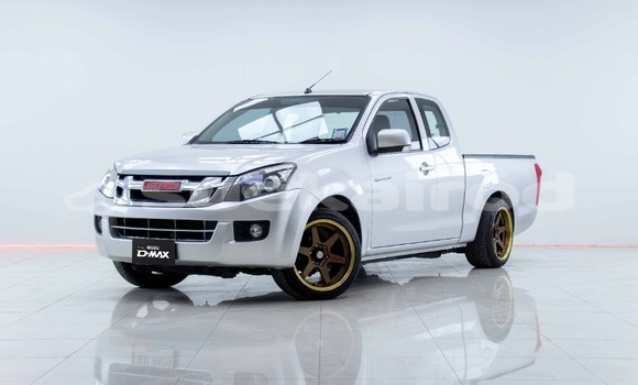 ซื้อ รถมือสอง Isuzu D-Max อื่น ๆ รถยนต์ ใน %{เมือง} ใน กรุงเทพมหานคร