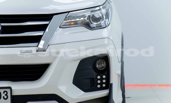 Buy Used Toyota Yaris White Car in Bangkok in Bangkok Buy Used Toyota Yaris White Car in Bangkok in Bangkok