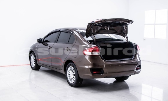 ซื้อ รถมือสอง Suzuki Ciaz สีน้ำตาล รถยนต์ ใน %{เมือง} ใน กรุงเทพมหานคร ซื้อ รถมือสอง Suzuki Ciaz สีน้ำตาล รถยนต์ ใน %{เมือง} ใน กรุงเทพมหานคร