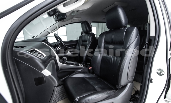 Buy Used Mitsubishi Pajero Sport White Car in Bangkok in Bangkok Buy Used Mitsubishi Pajero Sport White Car in Bangkok in Bangkok