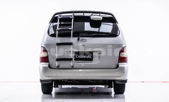 Buy Used Kia Carnival Brown Car in Bangkok in Bangkok Buy Used Kia Carnival Brown Car in Bangkok in Bangkok
