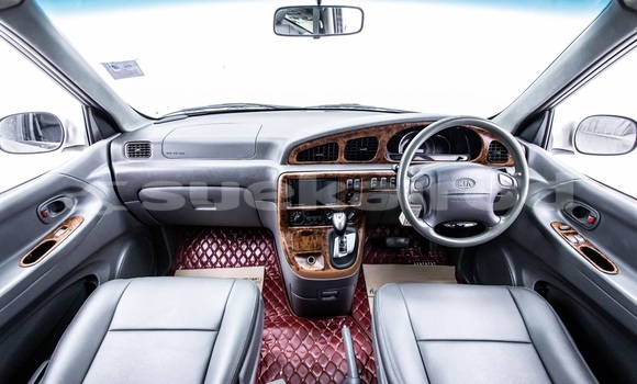 Buy Used Kia Carnival Brown Car in Bangkok in Bangkok Buy Used Kia Carnival Brown Car in Bangkok in Bangkok
