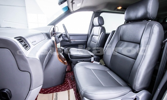 Buy Used Kia Carnival Brown Car in Bangkok in Bangkok Buy Used Kia Carnival Brown Car in Bangkok in Bangkok