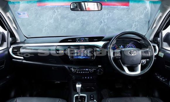 ซื้อ รถมือสอง Toyota Hiluxe Revo เงิน รถยนต์ ใน %{เมือง} ใน กรุงเทพมหานคร ซื้อ รถมือสอง Toyota Hiluxe Revo เงิน รถยนต์ ใน %{เมือง} ใน กรุงเทพมหานคร