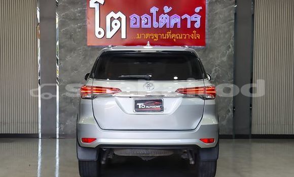 Buy Used Toyota Fortuner Silver Car in Bangkok in Bangkok Buy Used Toyota Fortuner Silver Car in Bangkok in Bangkok