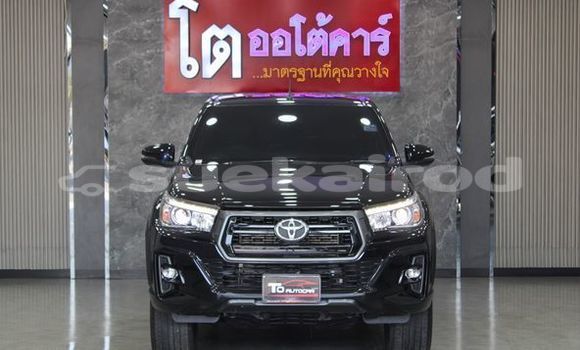 Buy Used Toyota Hiluxe Revo Black Car in Bangkok in Bangkok