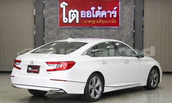 Buy Used Honda Accord White Car in Bangkok in Bangkok Buy Used Honda Accord White Car in Bangkok in Bangkok