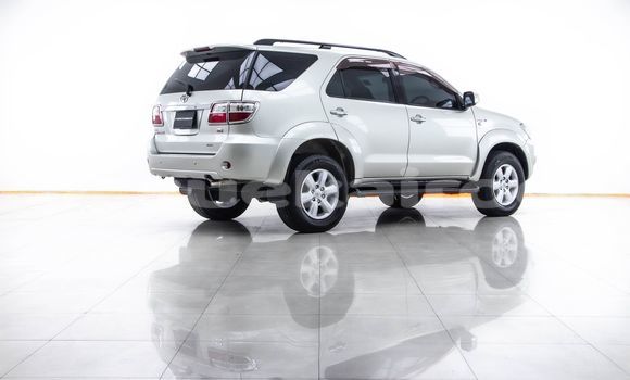 ซื้อ รถมือสอง Toyota Fortuner อื่น ๆ รถยนต์ ใน %{เมือง} ใน กรุงเทพมหานคร ซื้อ รถมือสอง Toyota Fortuner อื่น ๆ รถยนต์ ใน %{เมือง} ใน กรุงเทพมหานคร