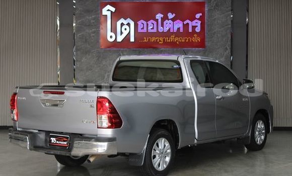 Buy Used Toyota Hiluxe Revo Silver Car in Bangkok in Bangkok Buy Used Toyota Hiluxe Revo Silver Car in Bangkok in Bangkok